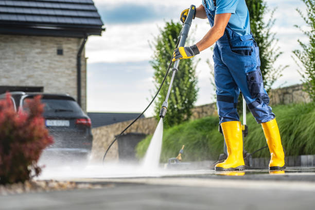 Why Choose Our Certified Pressure Washing Experts for Your Project Needs in Adamsville, AL?